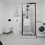 Daire Yello Homes - Souterrain - Whirlpool - Luxurystyle