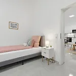 Yello Homes - Souterrain - Whirlpool - Luxurystyle *