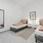 Yello Homes - Souterrain - Whirlpool - Luxurystyle