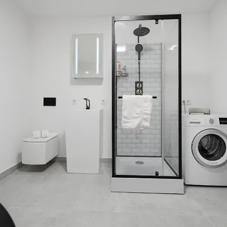 Apartment Yello Homes - Souterrain - Whirlpool - Luxurystyle