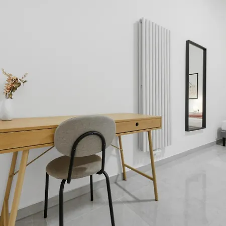 Yello Homes - Souterrain - Whirlpool - Luxurystyle דירה