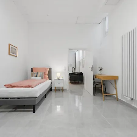 Yello Homes - Souterrain - Whirlpool - Luxurystyle דירה *