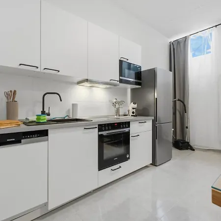 Yello Homes - Souterrain - Whirlpool - Luxurystyle * Нюрнберг