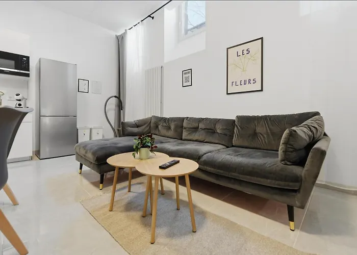 Apartment Yello Homes - Souterrain - Whirlpool - Luxurystyle Nuremberg