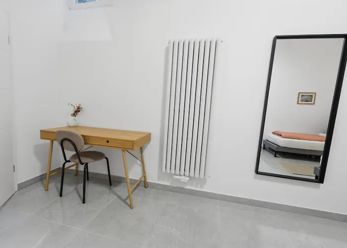 Apartment Yello Homes - Souterrain - Whirlpool - Luxurystyle Nuremberg